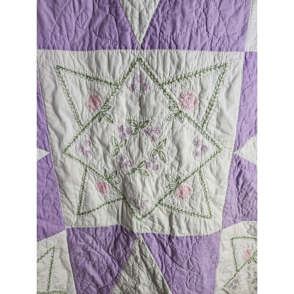 Handmade Embroidered Quilt Pink White Starburst 76" by 74" Full Size Vtg - Picture 6 of 13